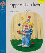 Load image into Gallery viewer, Oxford Reading Tree (SET): Stage 3 More Stories Pack A - Roderick Hunt and Alex Brychta