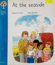 Load image into Gallery viewer, Oxford Reading Tree (SET): Stage 3 More Stories Pack A - Roderick Hunt and Alex Brychta