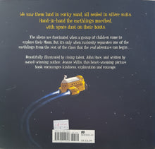 Load image into Gallery viewer, Field Trip to the Moon - Jeanne Willis & John Hare