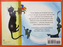 Load image into Gallery viewer, Slinky Malinki, Open the Door - Lynley Dodd